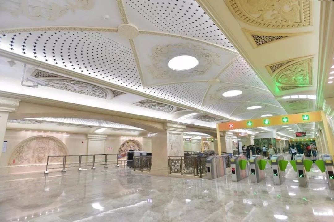 640.webp (18).jpg 640.webp (18).jpg