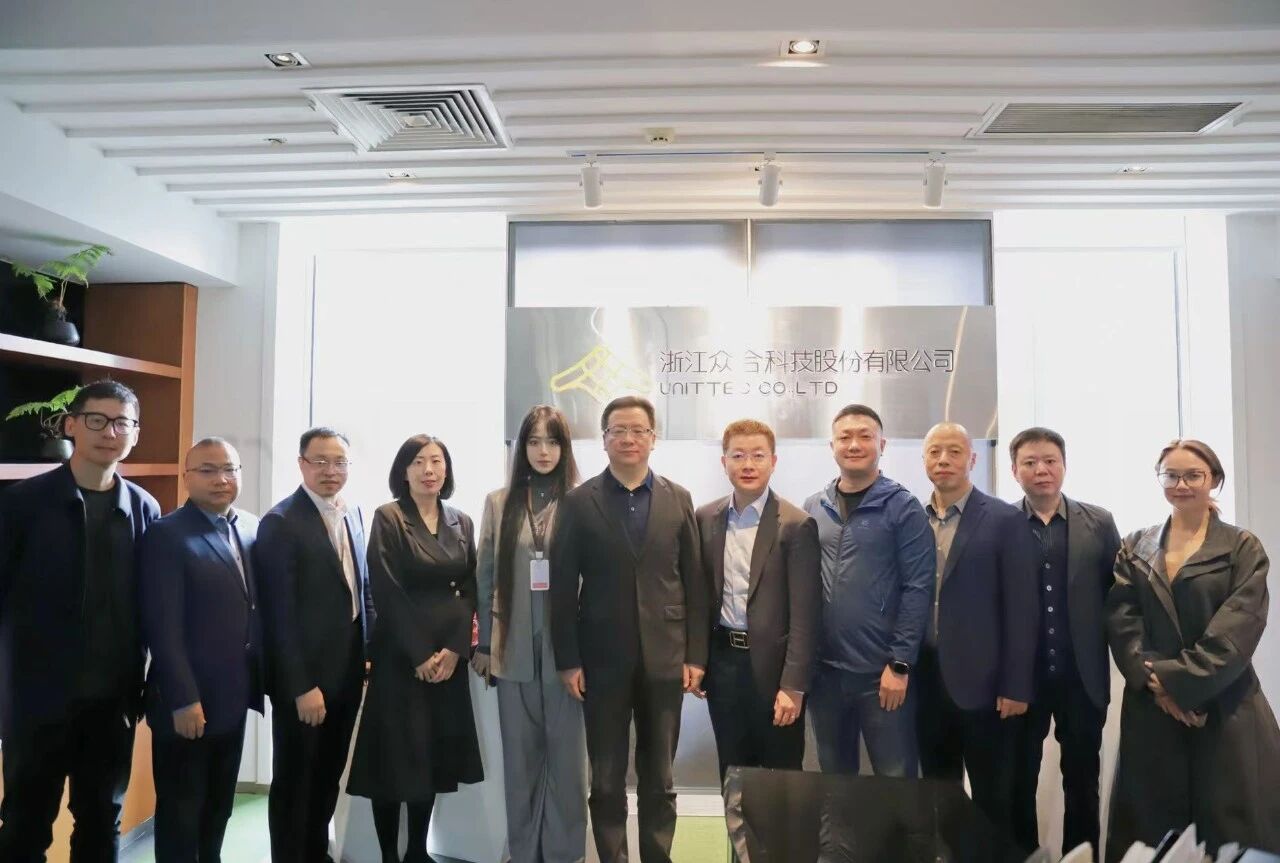 微信图片_2025-11-24_161239_326.jpg 微信图片_2025-11-24_161239_326.jpg